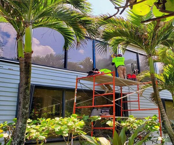 Remove Acid Graffiti from Glass